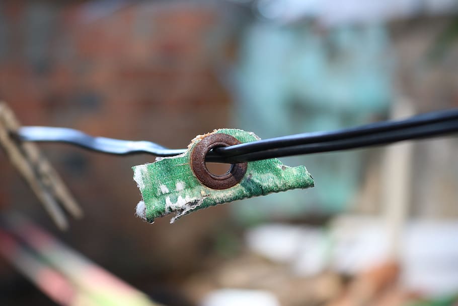 rust, wire, canvas, eyelets, rusty, old, suspended, metal, iron HD wallpaper