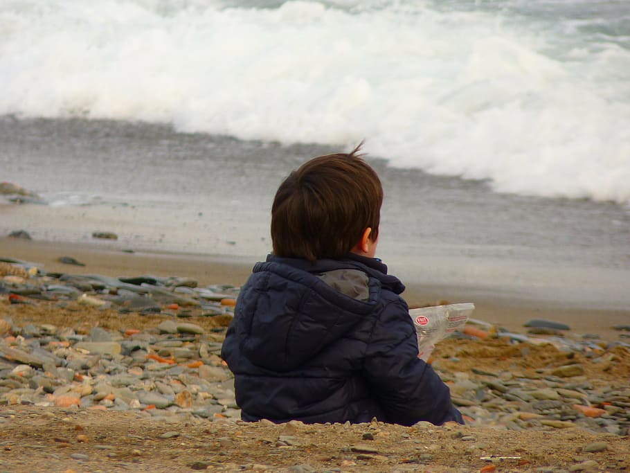 child, sea, beach, wave, holiday, sea view, land, one person HD wallpaper