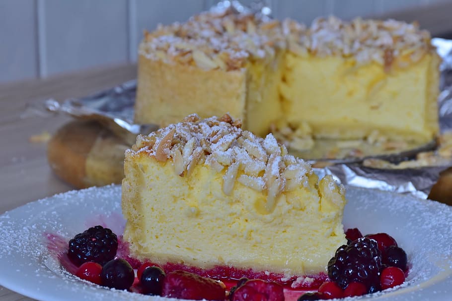 sliced cheese cake on the plate, cheesecake, bake, pastries HD wallpaper