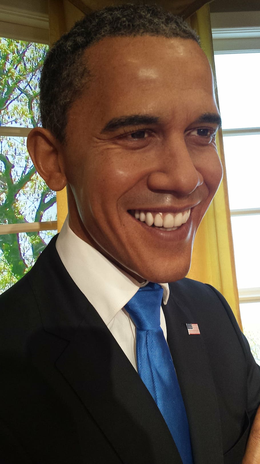 barack obama, wax, figure, museum, madame tussauds, smiling, HD wallpaper
