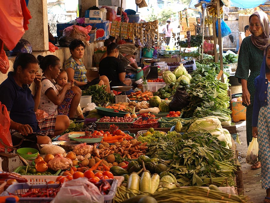 woman standing beside vegetables store, indonesia, asia, market, HD wallpaper