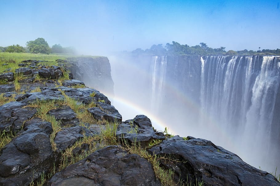 photo of waterfalls under blue sky at daytime, Rainbow, Double HD wallpaper