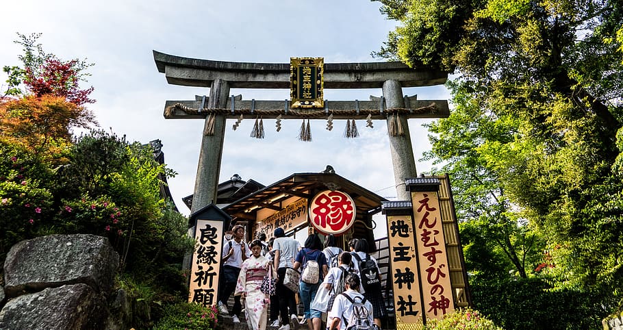 people walking to temple, Kyoto, Japan, Kiyomizu Temple, Asia