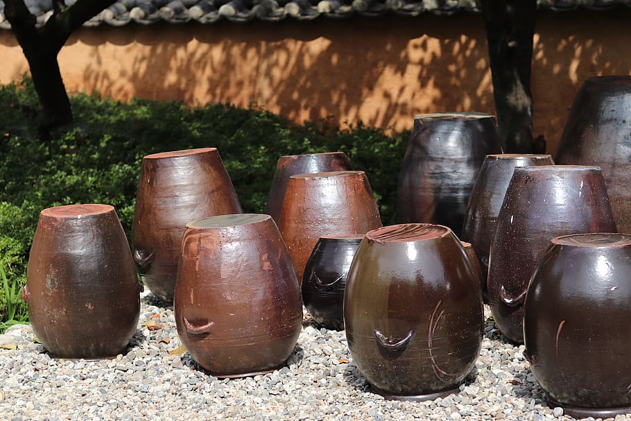 chapter dogdae, hanok, jar, metal, day, sunlight, no people HD wallpaper