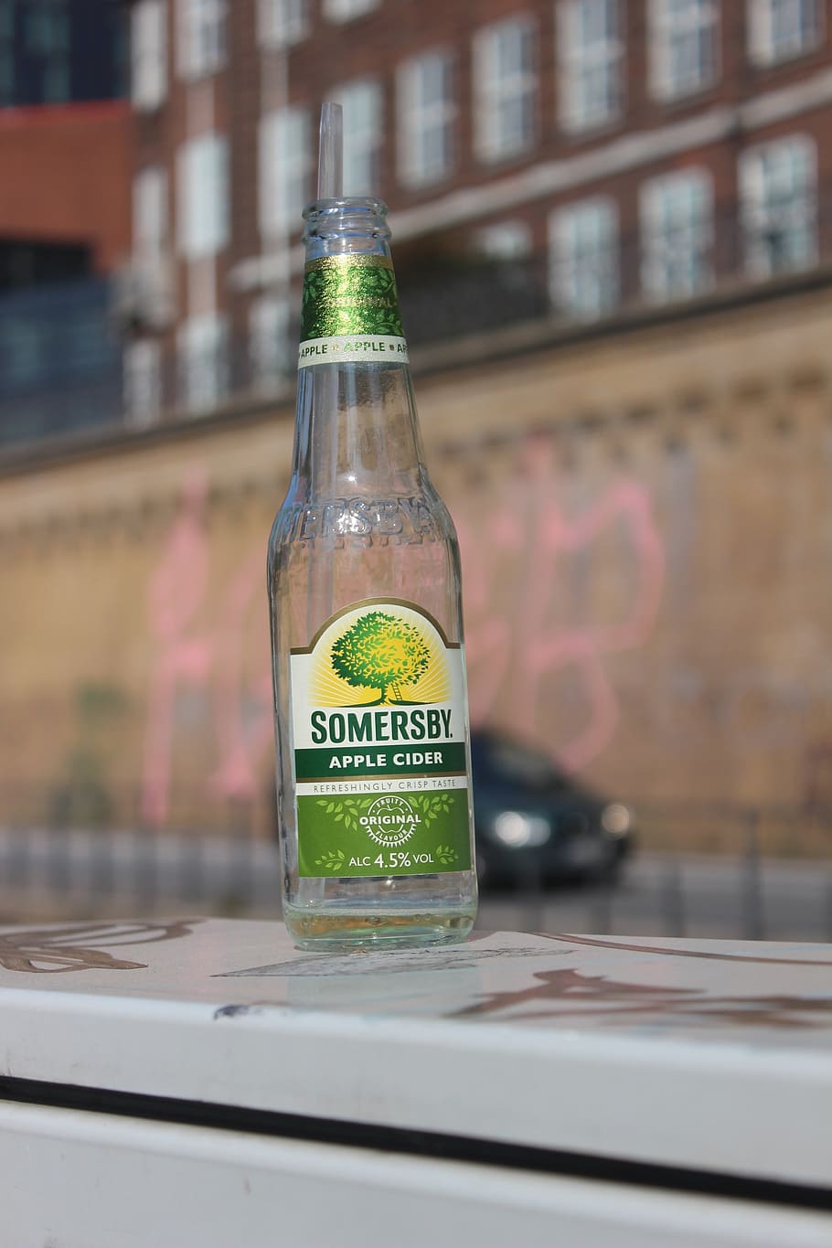 beer, empty bottle, light green, transparent, drink, thirst HD wallpaper