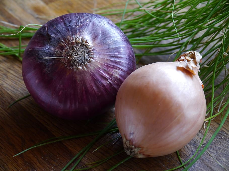 onion and garlic on brown surface, food, vegetable, fresh, organic, HD wallpaper
