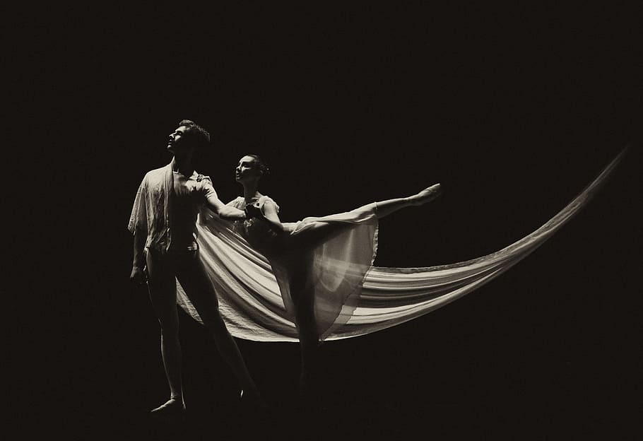 grayscale photo of male and female ballet dancers, people, studio shot HD wallpaper