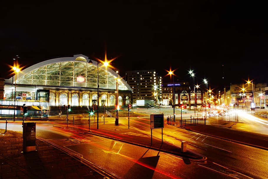Night Lights in the Train Station in Liverpool, bright, dark