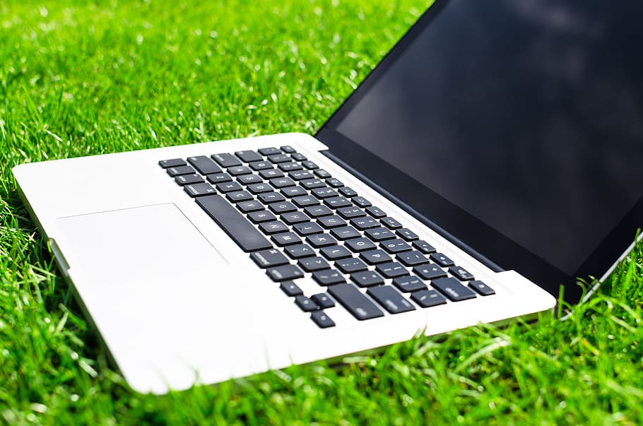 laptop, outside, grass, lawn, day, electronics, gadgets, green HD wallpaper