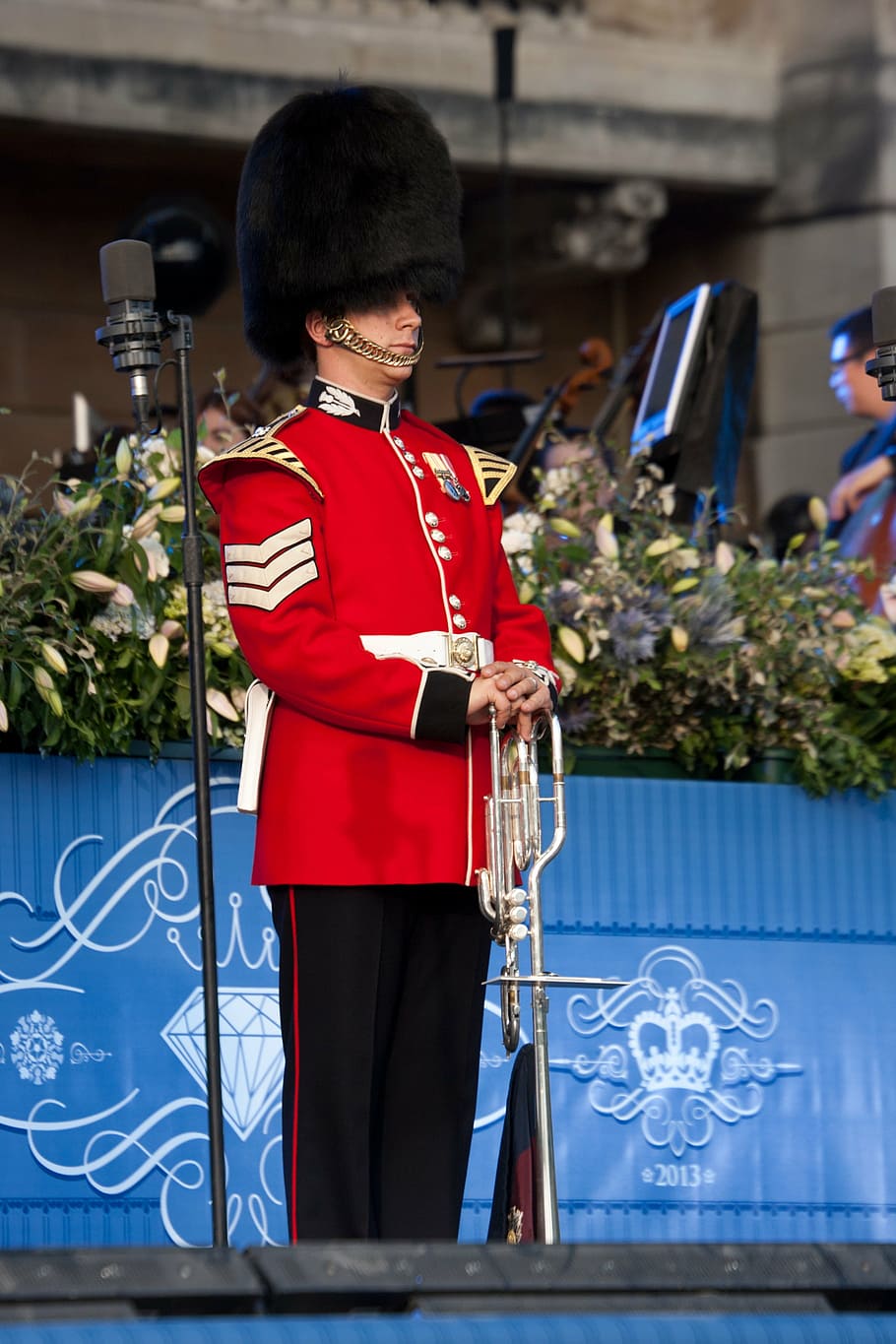 trumpeter, fanfare trumpeter, buckingham palace, coronation gala