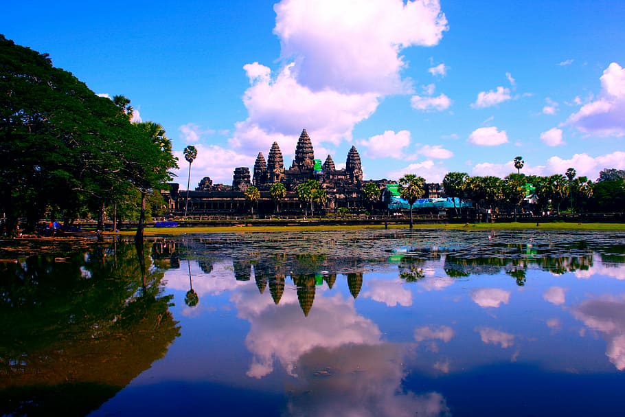 Angkor Wat in Cambodia during daytime, ankor wat, asia, lake, HD wallpaper