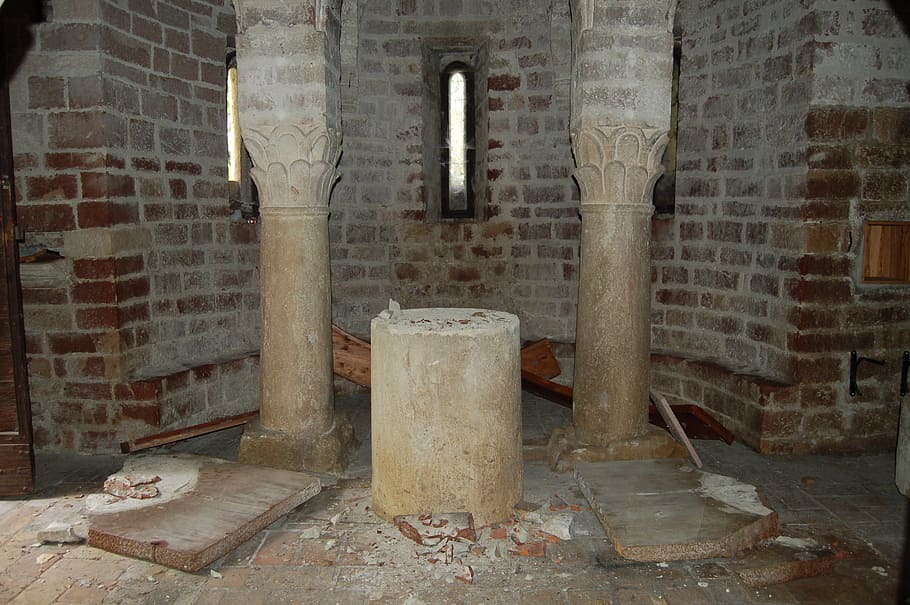Earthquake, Crypt, Collapse, abandoned, brick wall, indoors HD wallpaper