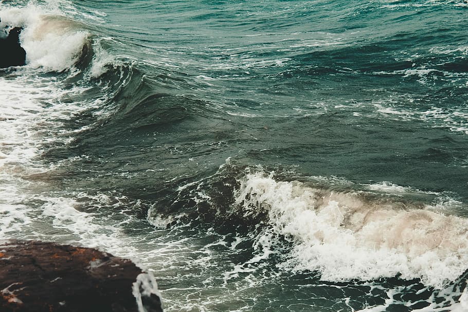 time lapse photography of ocean waves, seawaves during daytime HD wallpaper