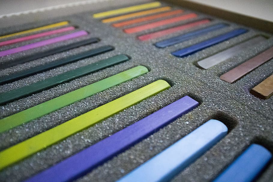 crayons, colors, art, draw, paint, creative, multi colored HD wallpaper