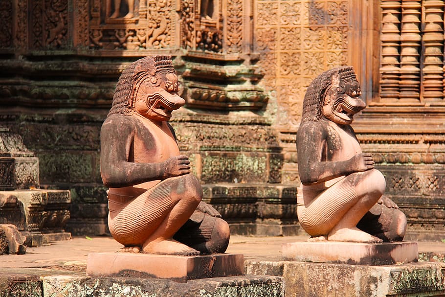 two brown statuettes, banteay srei, temple, travel, antique, old, HD wallpaper