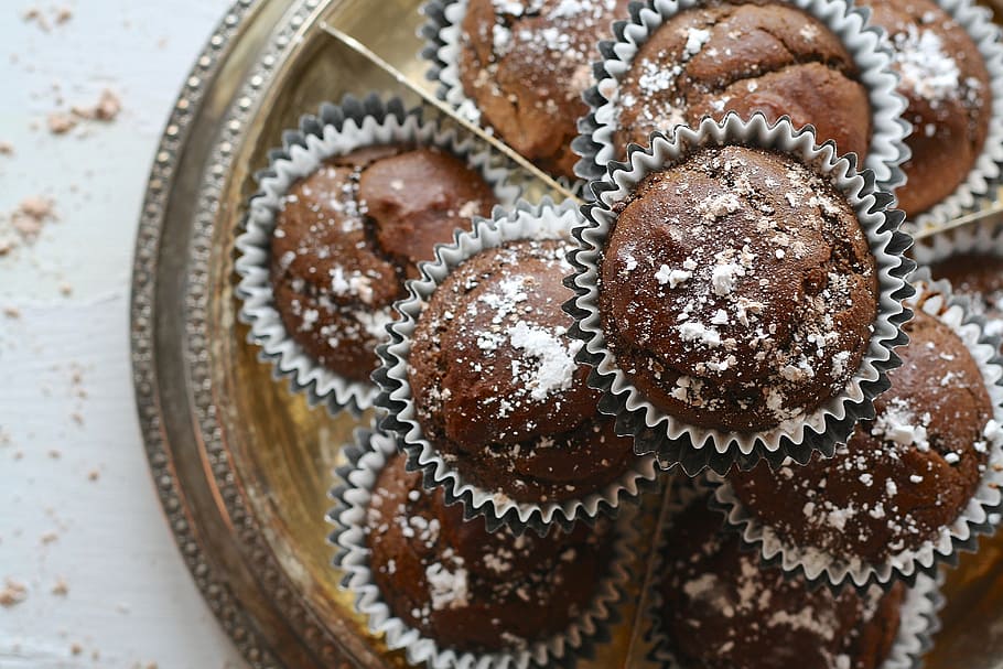 cupcakes, chocolate, dark, dessert, food, sweet, frosting, delicious HD wallpaper