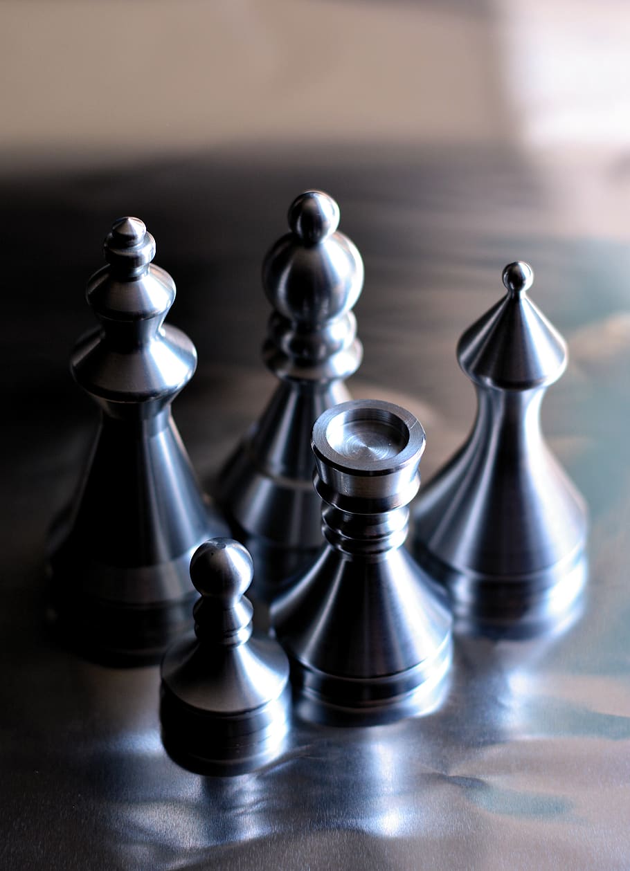 Download wallpapers 3d chess, silver metal chess, chessboard