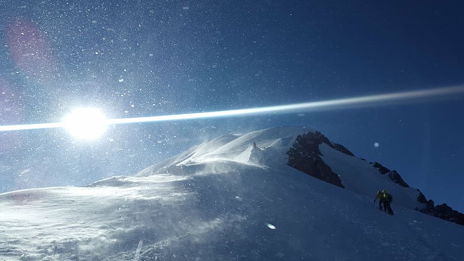mountain covered with snow under blue sky, mont blanc, blizzard HD wallpaper