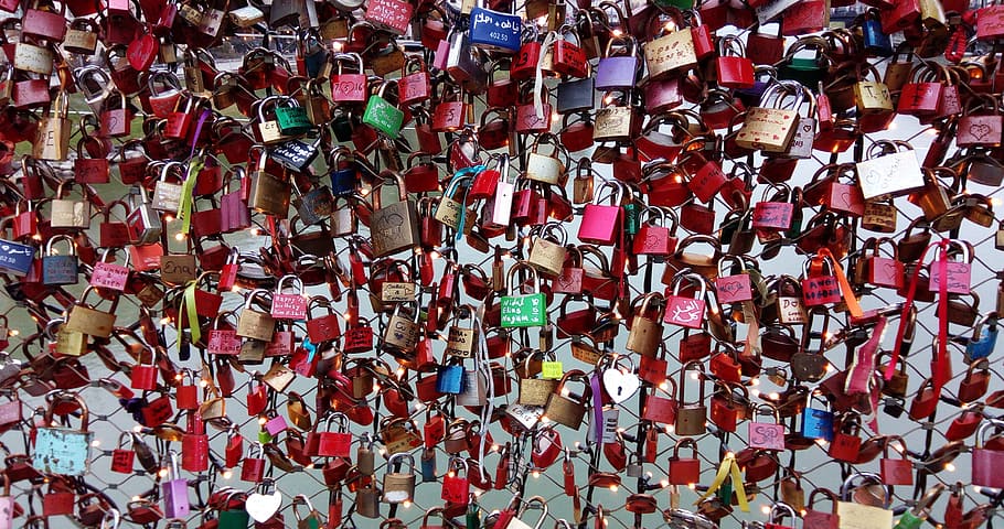 Locks, Castle, Bridge, Austria, Salzburg, red, human body part HD wallpaper