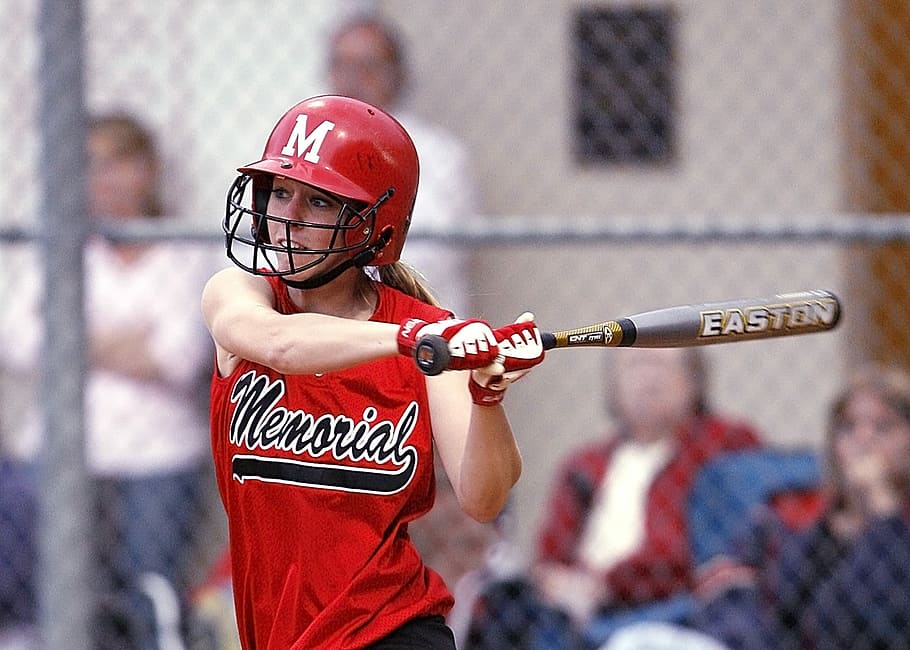 Softball, Player, Batter, swinging, action, game, competition HD wallpaper
