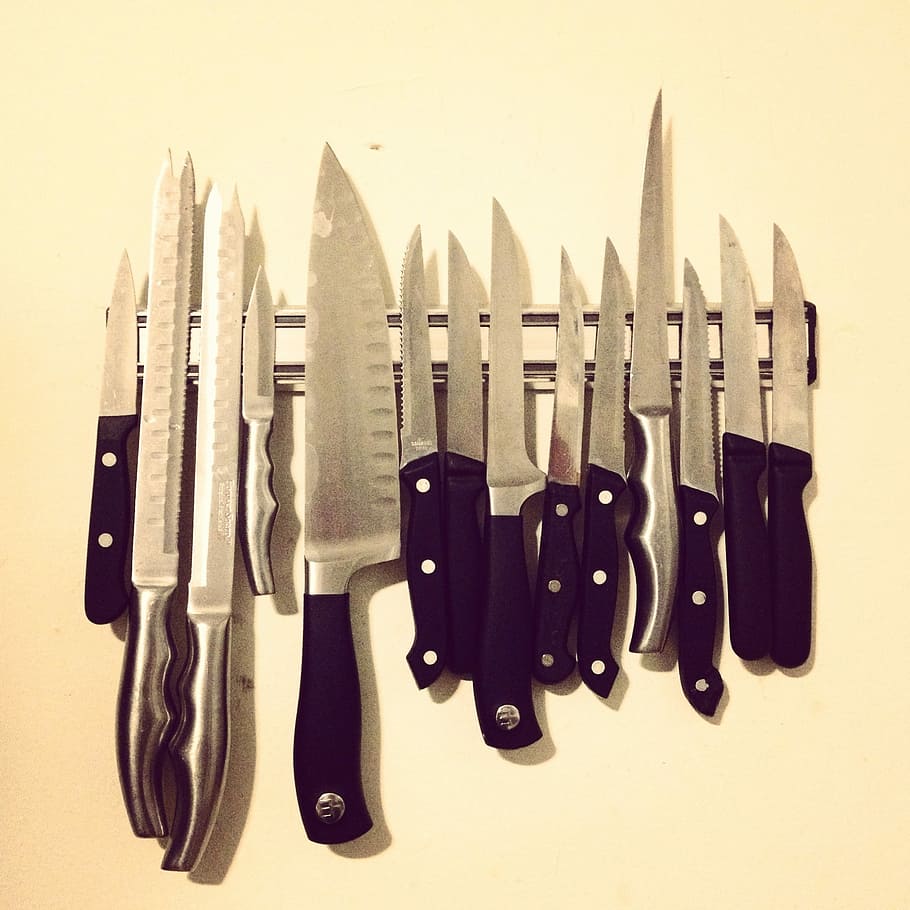 gray-and-black handheld knives, Knife, Magnetic, Sharp, Kitchen HD wallpaper