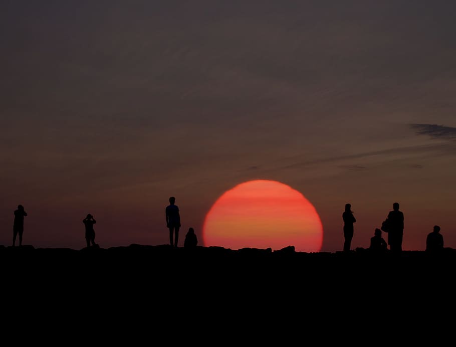 sunrise, people, shadows, cliff, silhouette, group of people HD wallpaper