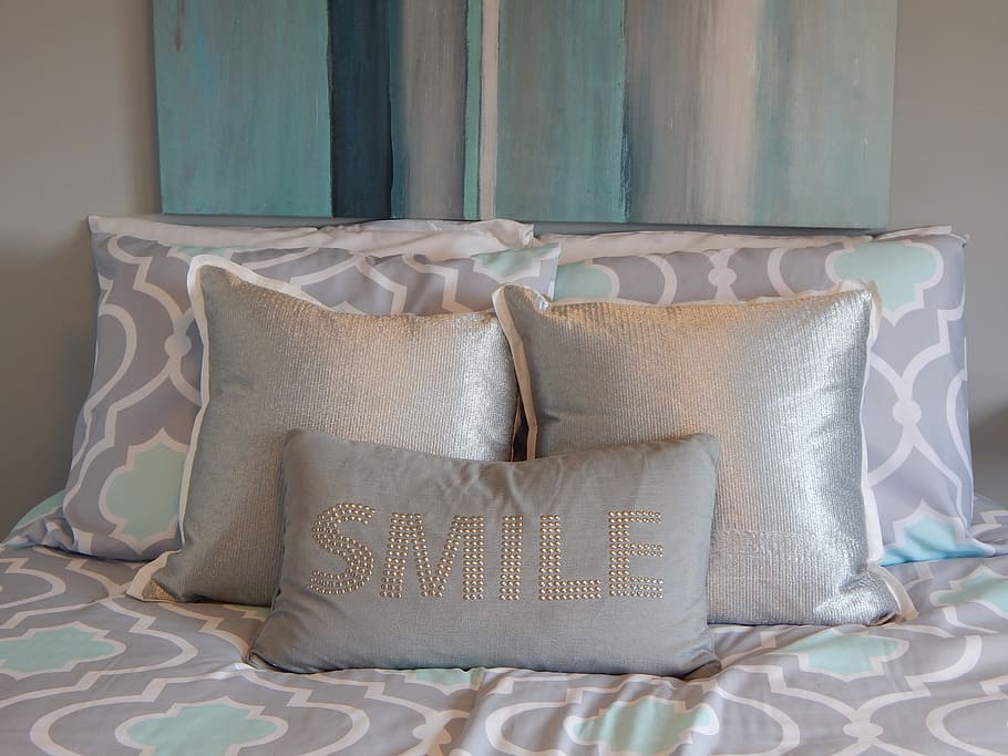 gray and teal quatrefoil comforter set, pillows, bed, comfortable HD wallpaper