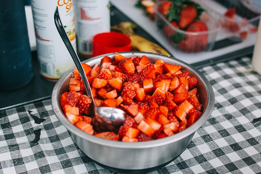 Cutted strawberries, fruit, healthy, food, food And Drink, no People HD wallpaper