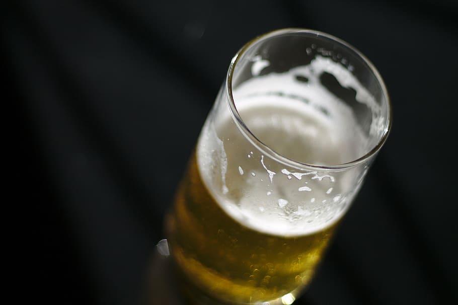 clear highball glass with beer, drink, brahma, cold, refreshing HD wallpaper