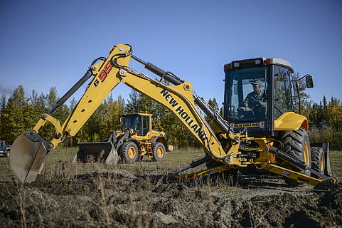 man riding excavator during daytime, equipment, heavy, backhoe HD wallpaper
