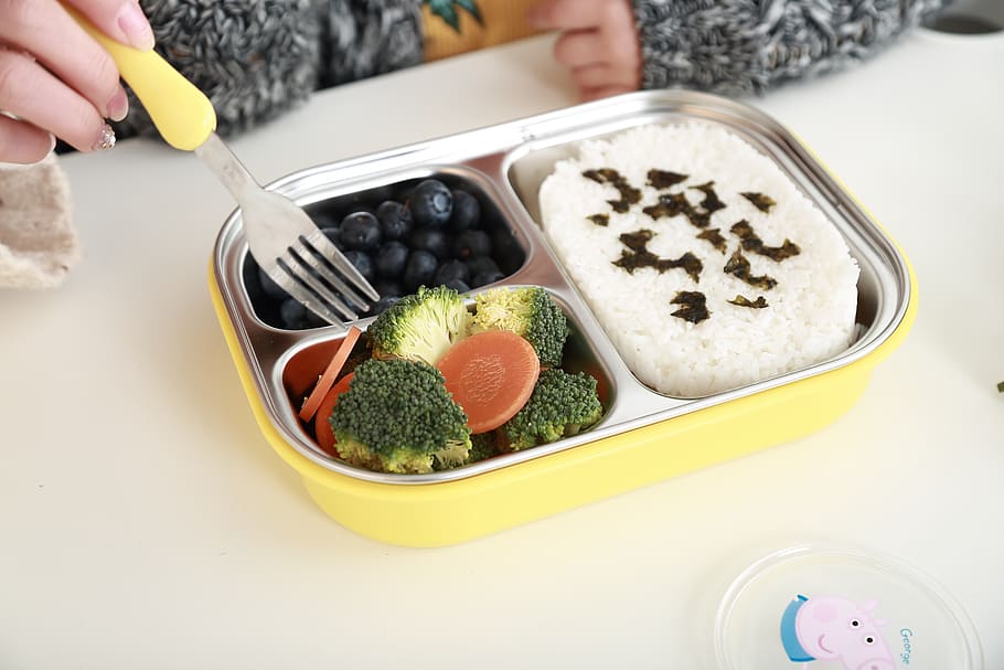 children's tableware, partition, food, food and drink, human hand HD wallpaper