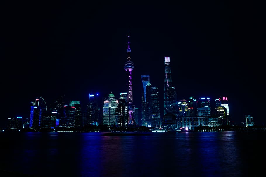 city lights reflection on water, Oriental Pearl Tower during nightime, HD wallpaper
