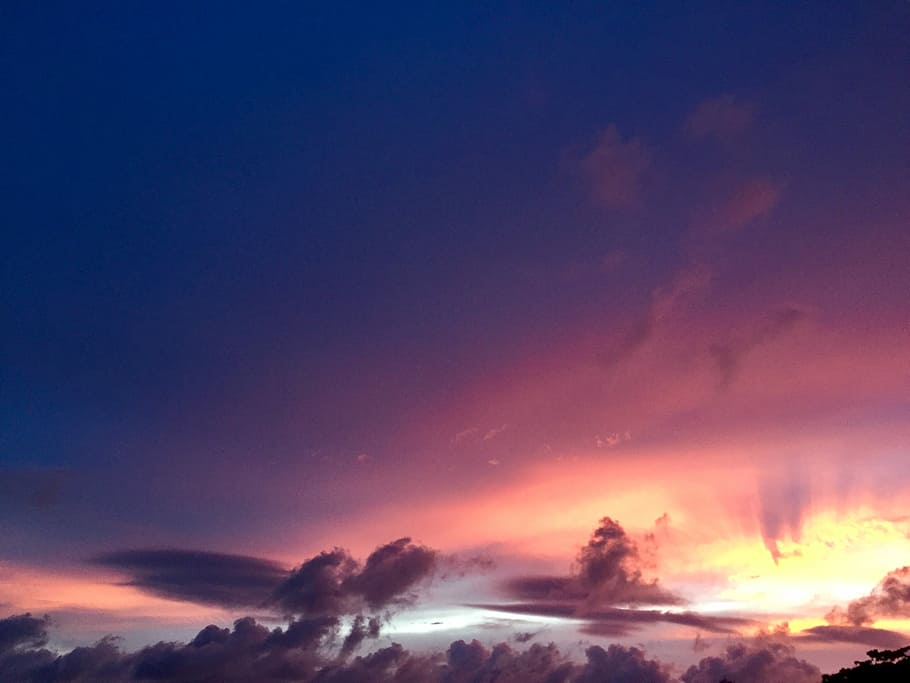 blue and red sky, clouds, sunset, texture, surise, orange, yellow HD wallpaper