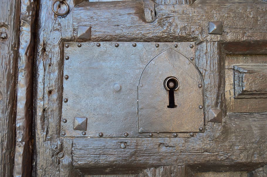 door, lock, details, entrance, wood - material, metal, safety HD wallpaper