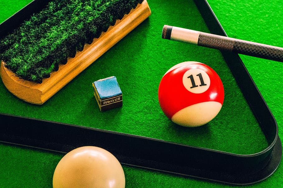 11 cue ball on green surface, close-up photo of pool table set, HD wallpaper