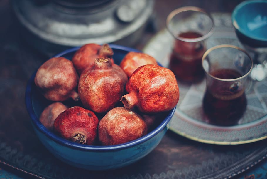 red fruits in blue ceramic bowl, round red fruits on blue ceramic bowl HD wallpaper