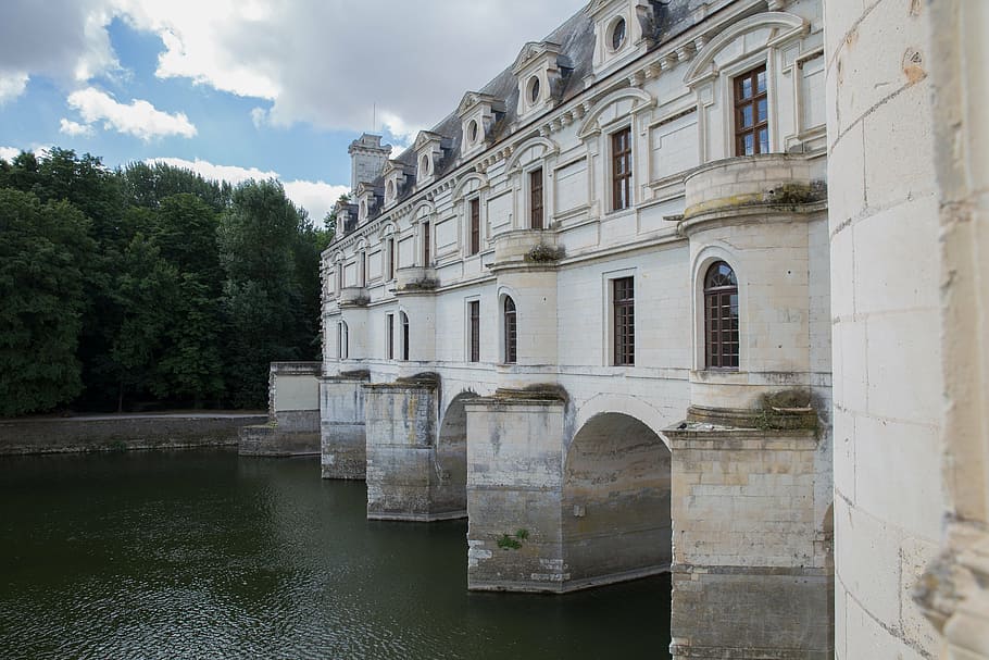 Loire Castles 1080p 2k 4k 5k Hd Wallpapers Free Download Wallpaper Flare