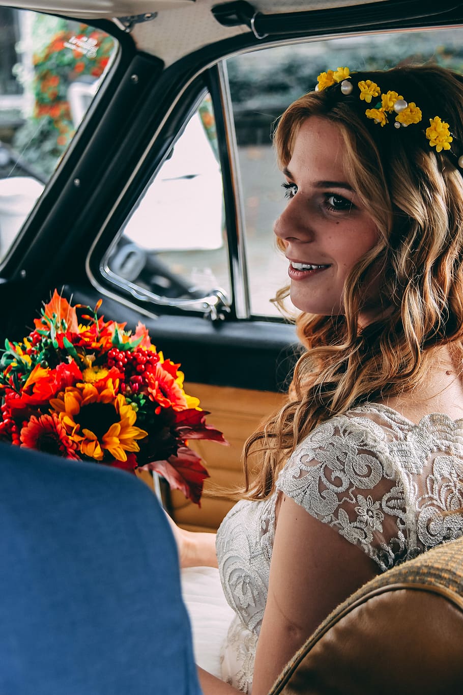 woman wearing white floral applique gown, woman in white floral bridal gown holding flower bouquet sitting inside of car during daytime, HD wallpaper