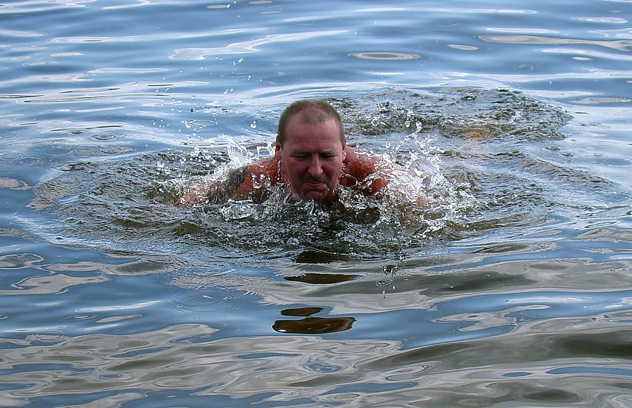 swimmer, floats, river, summer, sun, the glare, wave, ripple HD wallpaper