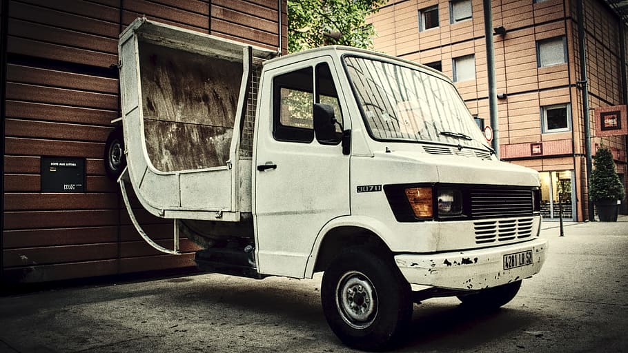 lyon, lorry, wall, surreal, mode of transportation, building exterior HD wallpaper