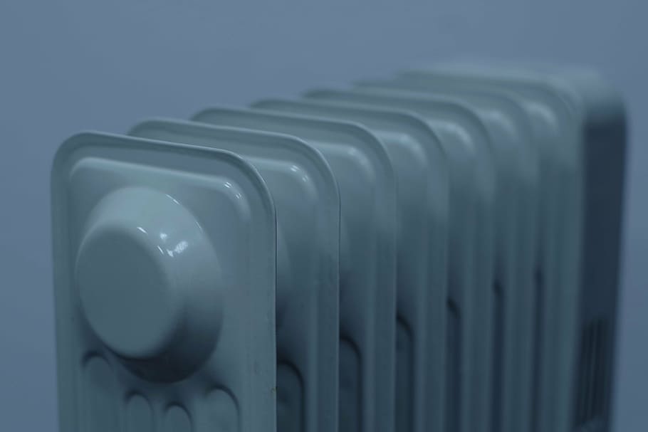 white oil heater, heating, winter, cold, steel, metal, hydraulics HD wallpaper