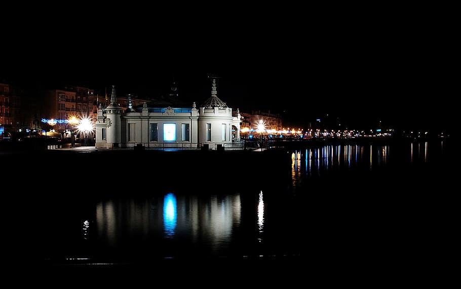 Night, Reflection, palacete, architecture, construction, night vision HD wallpaper
