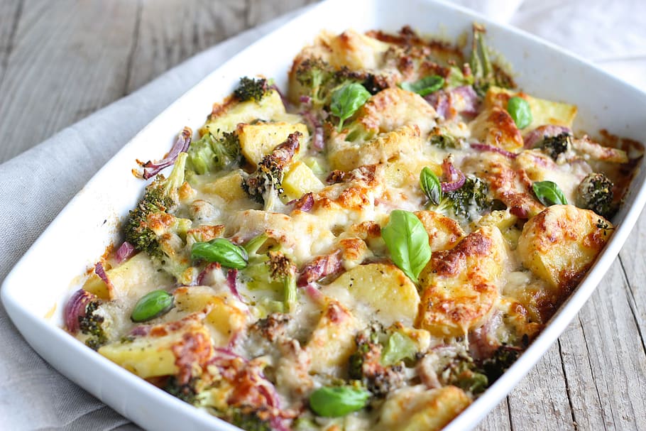 baked dish, broccoli, potato, casserole, cheese, serve, cook, HD wallpaper