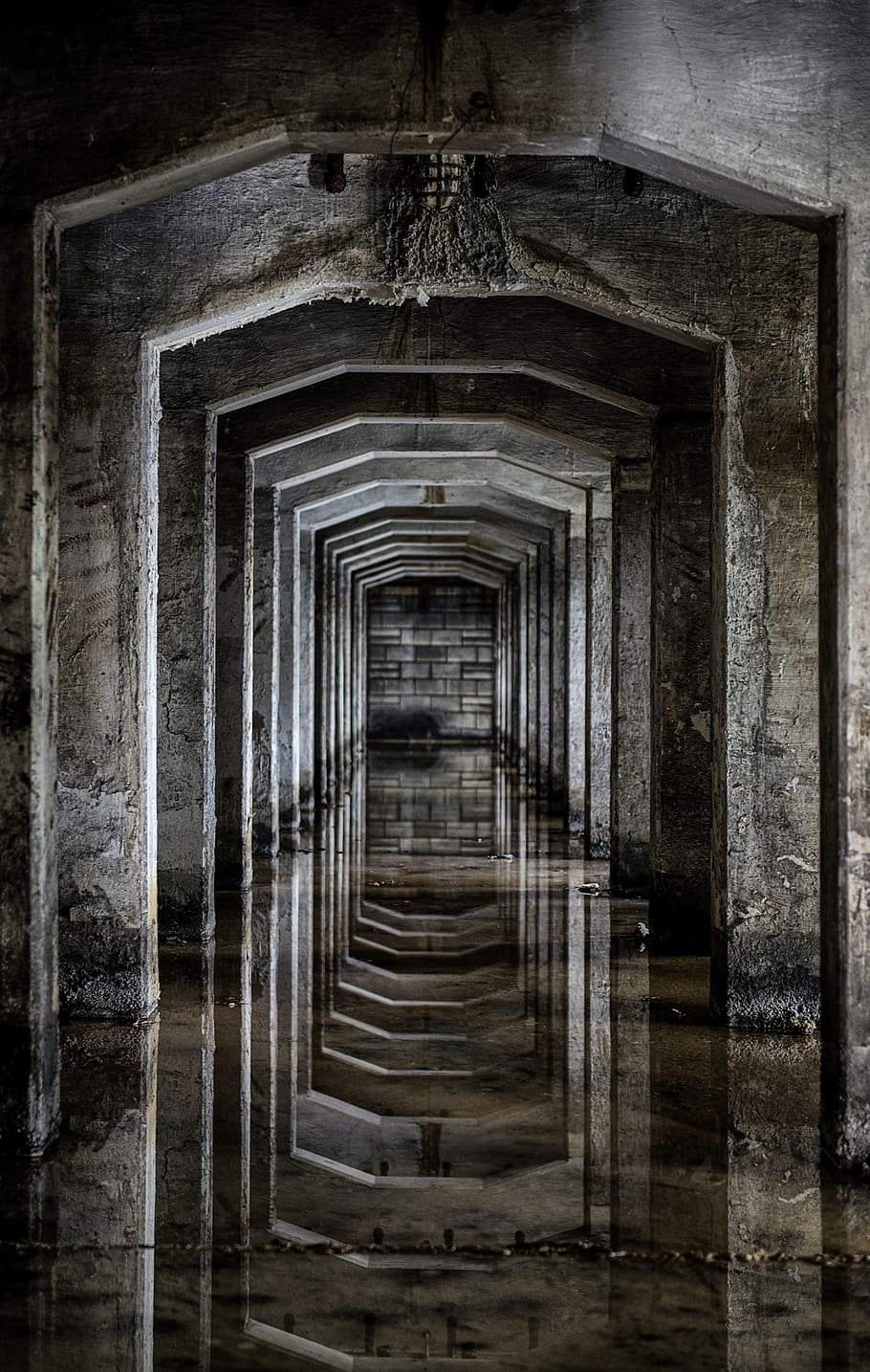 photo of empty hallway, empty gray concrete tunnel, photography HD wallpaper