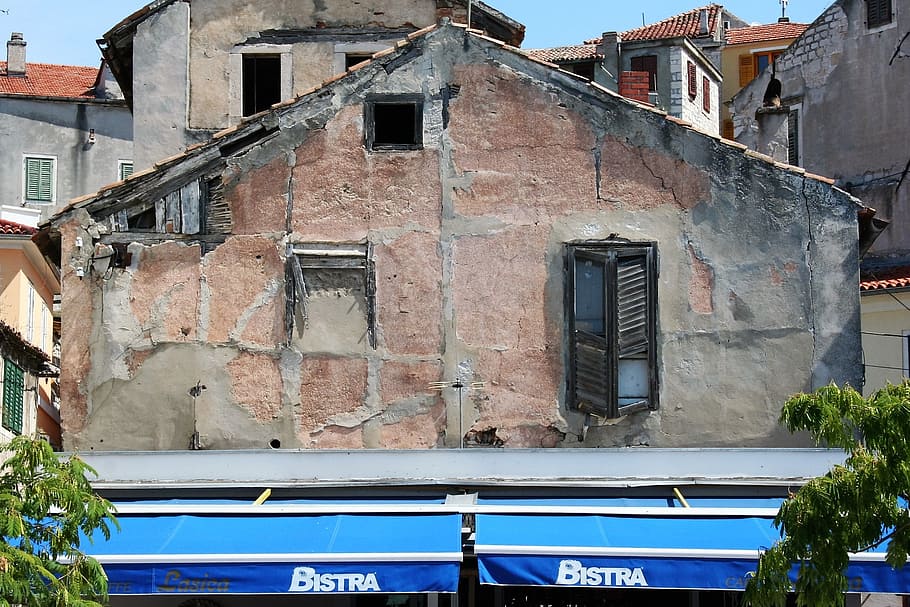 facade, wall, architecture, façades, old house, the window HD wallpaper