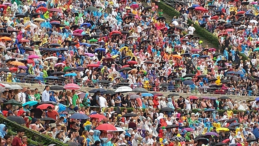 Screens, Concert, Audience, rain, crowd, human body part, multi colored HD wallpaper