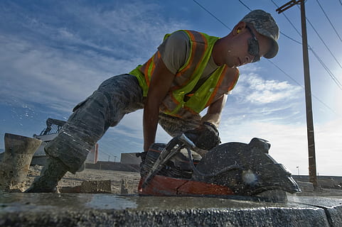 man cutting concrete, construction, worker, laborer, contractor HD wallpaper
