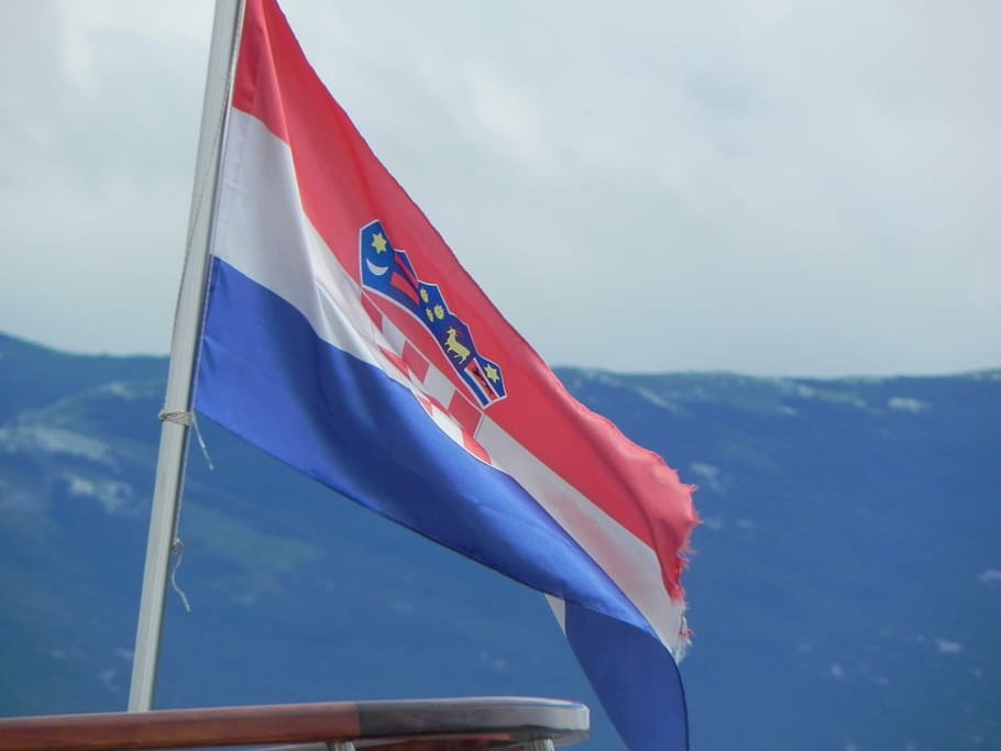 Flag, Mountains, Flutter, Wind, sky, croatian flag, patriotism HD wallpaper