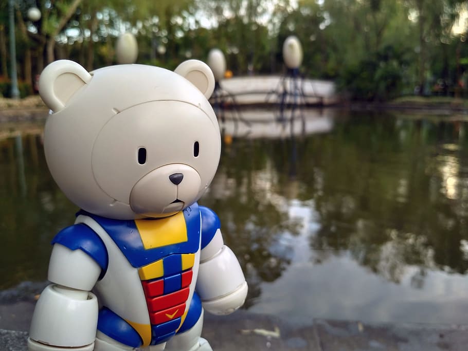 toys, bear, plastic, model kit, scene, kid, white, funny, representation HD wallpaper