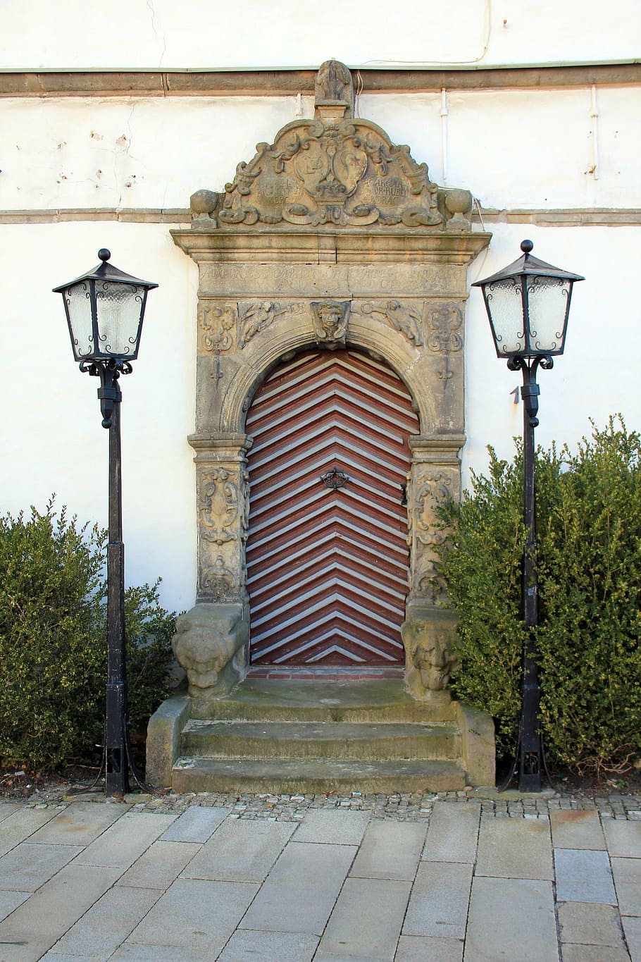 home, building, lantern, door, stripes, red white, architecture HD wallpaper